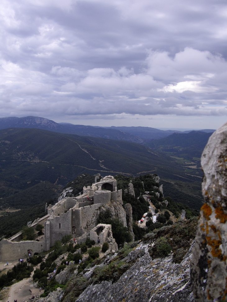 La partie basse du château de Peyrepertuse - Duilhac-sous-Peyrepertuse