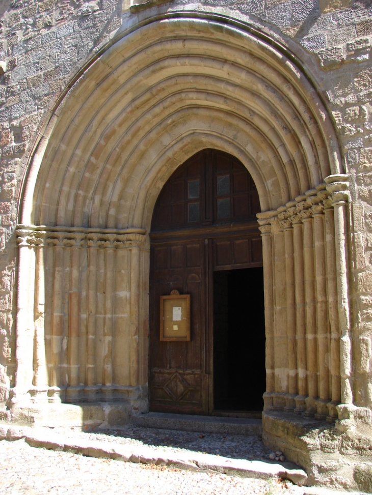 Le Porche de l'Eglise - Fanjeaux