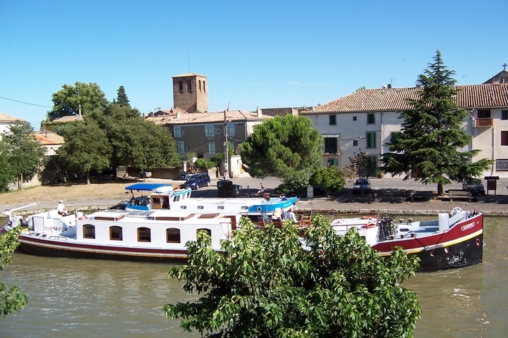 Le canal du Midi à Homps