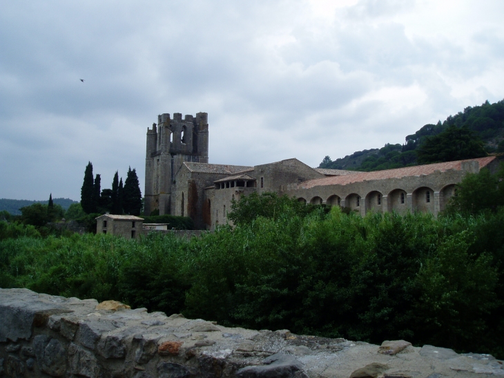 MAJESTUEUSE - Lagrasse