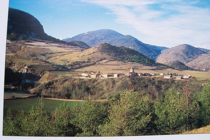 Vue générale du village - Mazuby