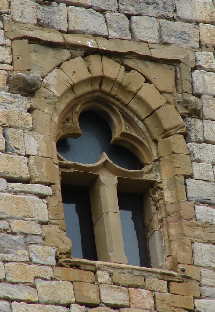 Jolie fenêtre du Château - Puivert