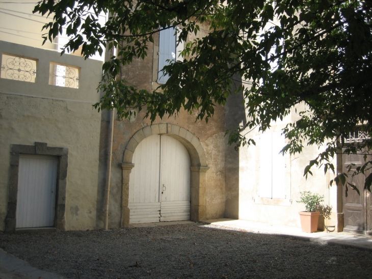 Ambiance Thézanaise - Thézan-des-Corbières