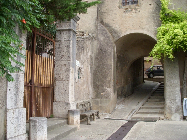 L'entrer du village - Tourouzelle