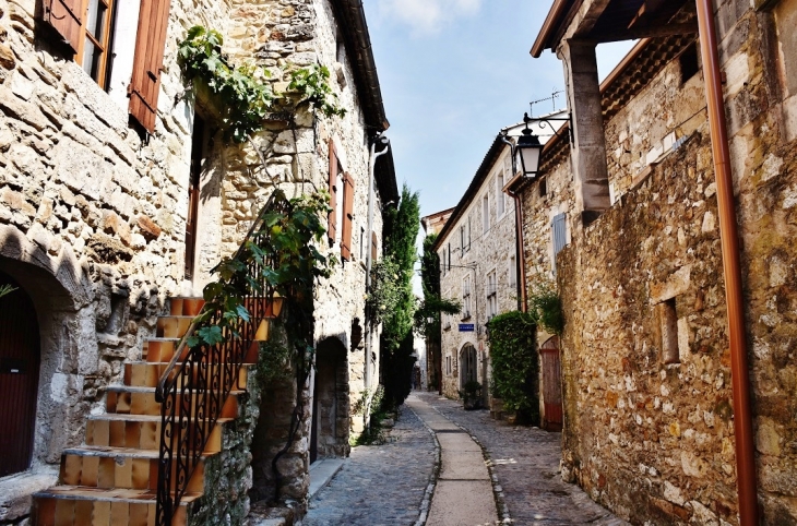 La Commune - Aiguèze