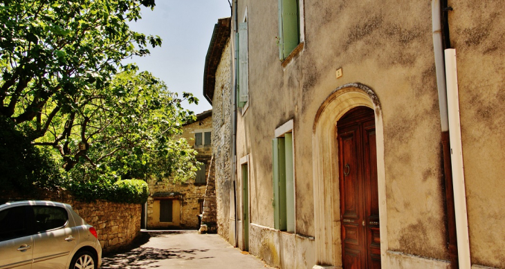 La Commune - Arpaillargues-et-Aureillac