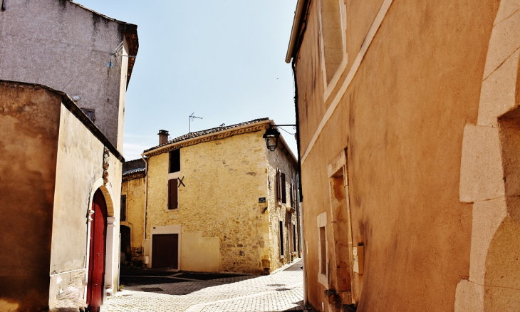 La Commune - Bezouce