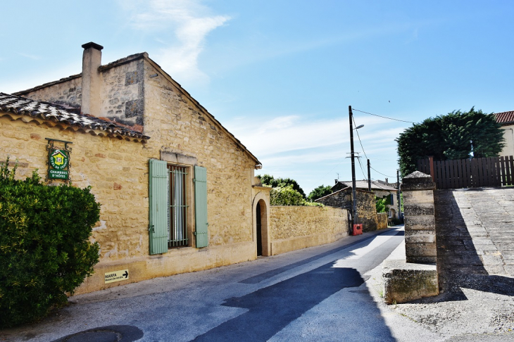 La Commune - Castillon-du-Gard