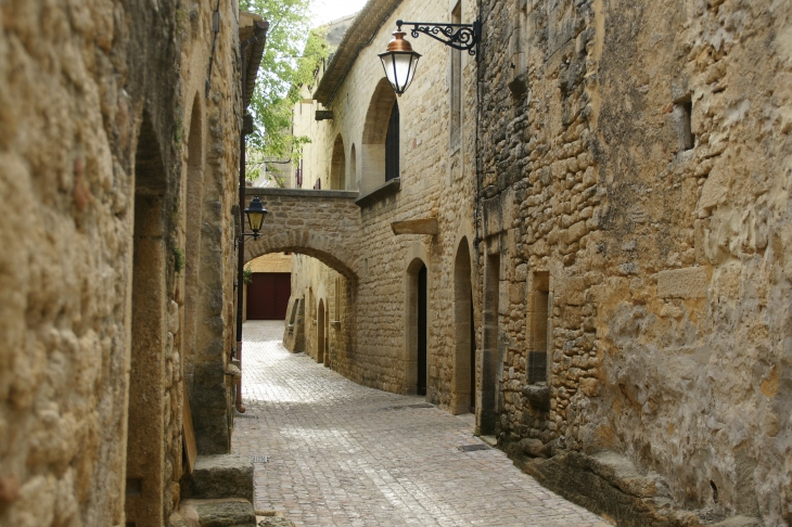  - Castillon-du-Gard