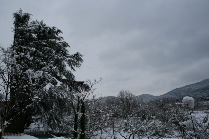 Neige en mars - Cendras