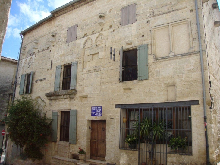 Gallargues-le-Montueux (30660) Hôpital Saint-Jacques