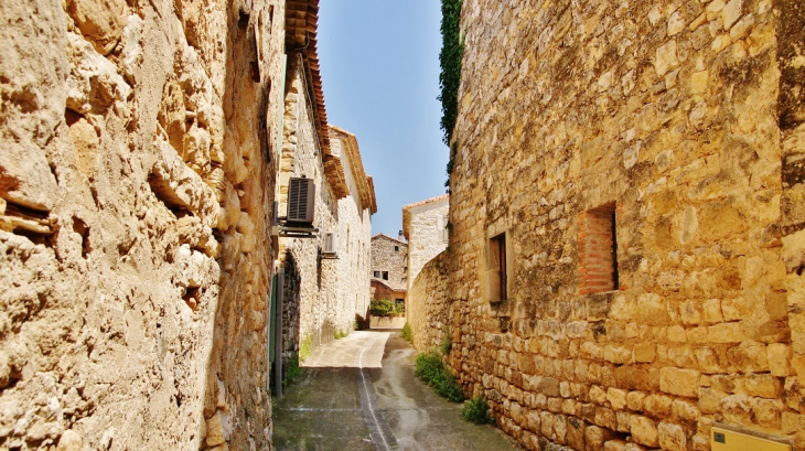 La Commune - Garrigues-Sainte-Eulalie