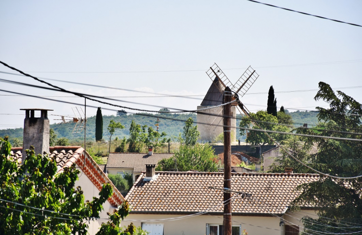 Moulin  - La Calmette