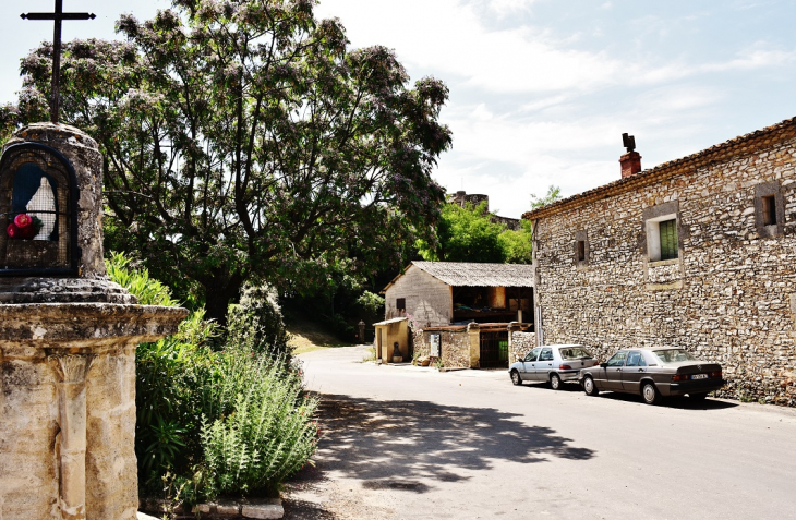 La Commune - La Capelle-et-Masmolène