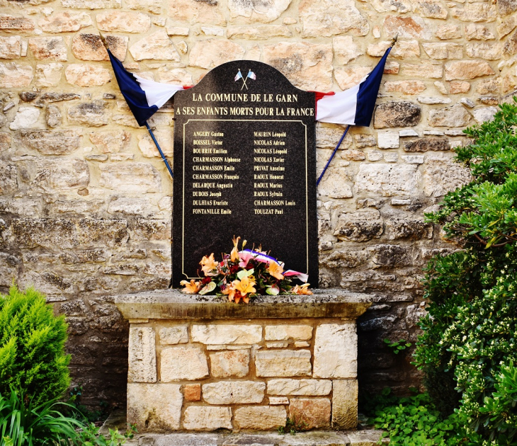 Monument-aux-Morts - Le Garn