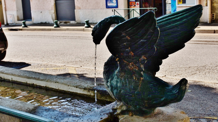 Fontaine - Meynes