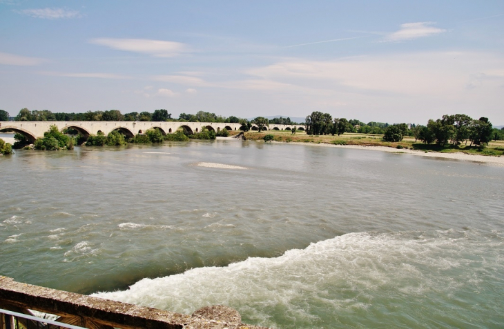 Pont sur L'Ardèche  - Pont-Saint-Esprit