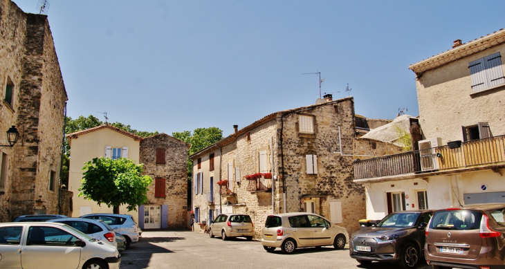 La Commune - Saint-Chaptes