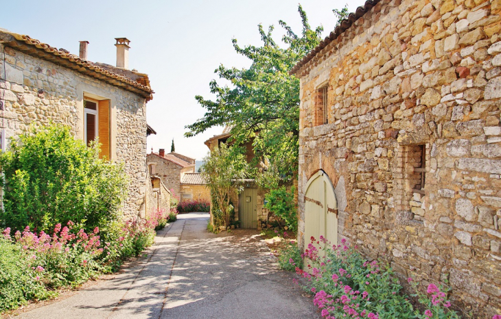 La Commune - Saint-Christol-de-Rodières