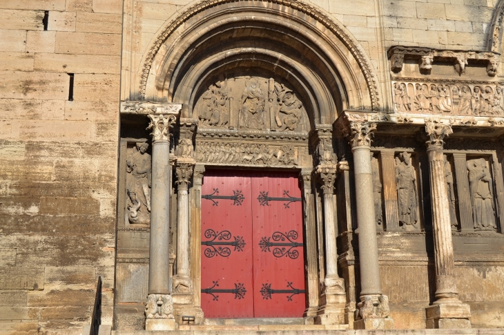 Abbatiale De St Gilles - Saint-Gilles