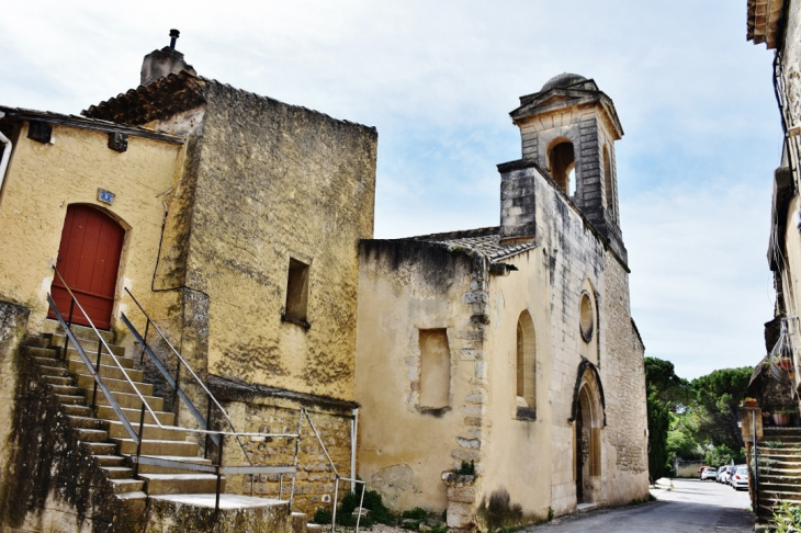   Chapelle Saint-Etienne - Saint-Hilaire-d'Ozilhan