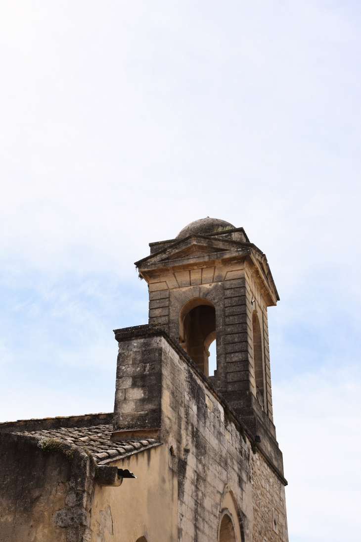   Chapelle Saint-Etienne - Saint-Hilaire-d'Ozilhan