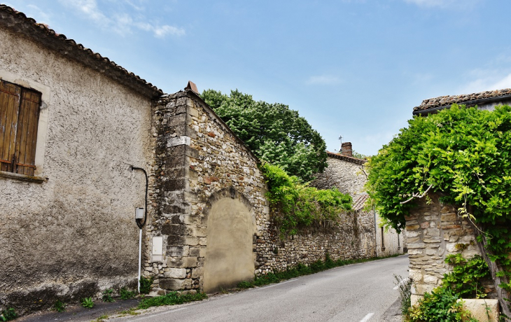 La Commune - Saint-Hippolyte-de-Montaigu