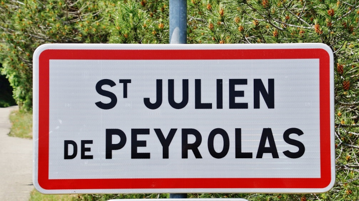  - Saint-Julien-de-Peyrolas