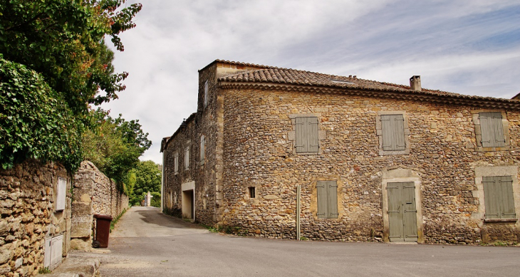 La Commune - Saint-Laurent-la-Vernède