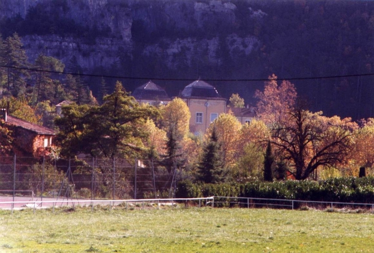 Le chateau - Saint-Laurent-le-Minier