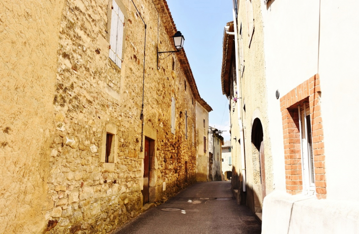 La Commune - Saint-Michel-d'Euzet