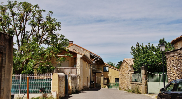 La Commune - Saint-Paul-les-Fonts