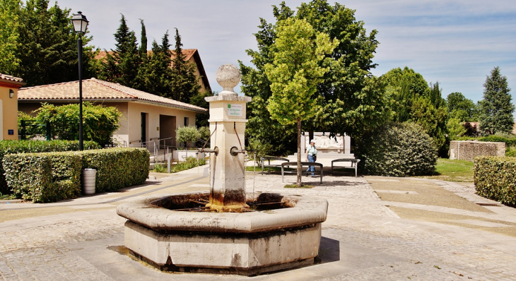 La Commune - Saint-Paul-les-Fonts