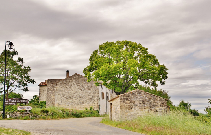 La Commune - Saint-Privat-de-Champclos