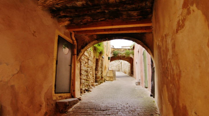 La Commune - Saint-Quentin-la-Poterie