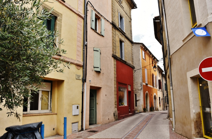 La Commune - Saint-Quentin-la-Poterie