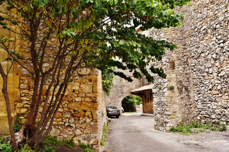 La Commune - Saint-Victor-la-Coste