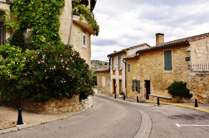 La Commune - Théziers