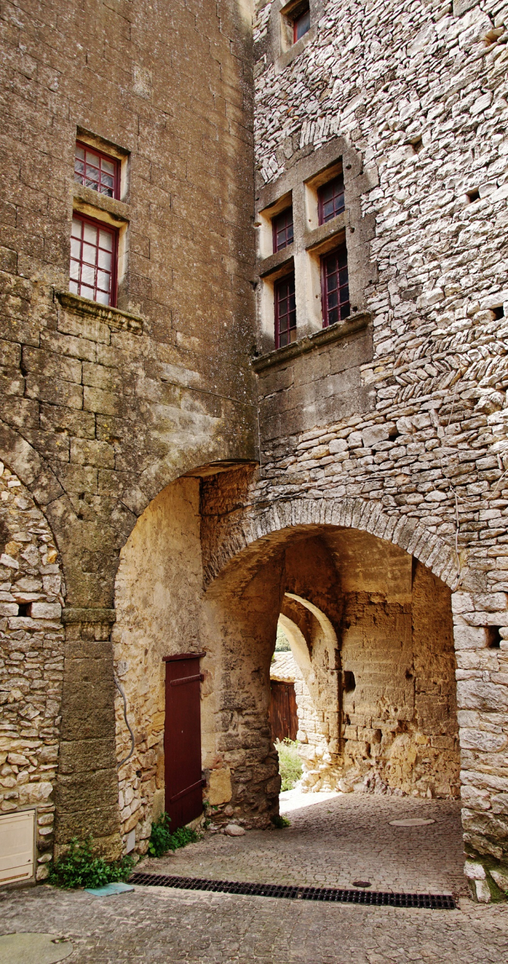 La Commune - Valliguières