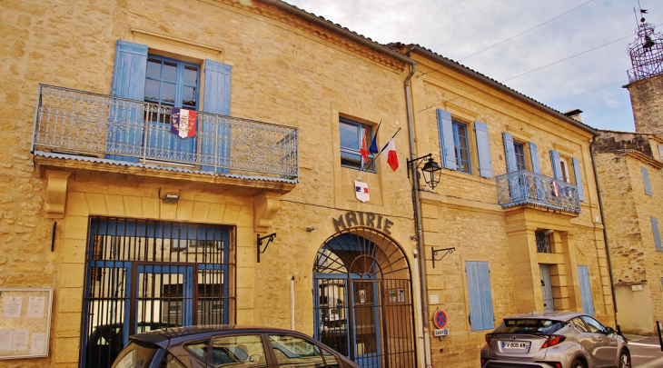 La Mairie - Vers-Pont-du-Gard