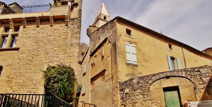 La Commune - Vers-Pont-du-Gard