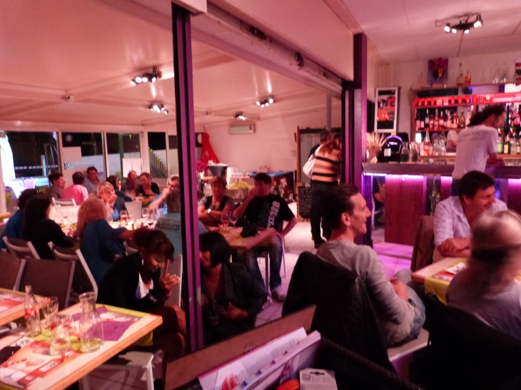 Un samedi soir de karaoke au solemio - Agde