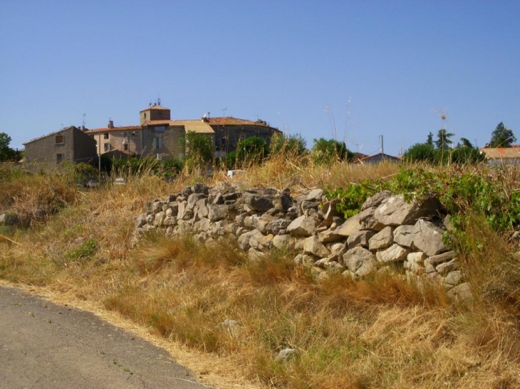 A l'approche du village - Aigne