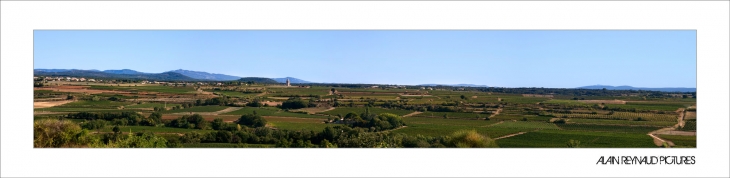 Panoramique des hauteurs d'Alignan sur la vallée de la Peyne © 2011 Alain Reynaud - Alignan-du-Vent