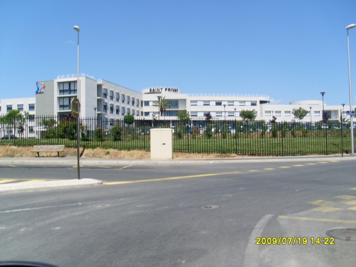 Entrée du C H U - Boujan-sur-Libron