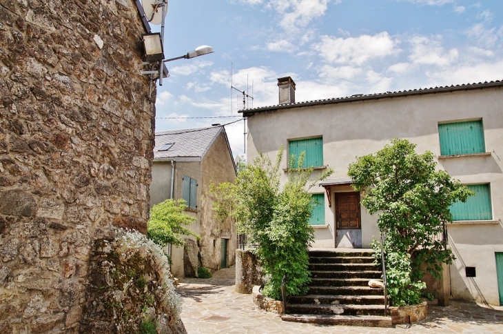 Le Village - Cambon-et-Salvergues