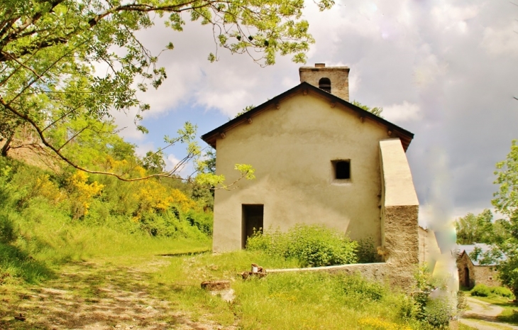 Le Village - Cambon-et-Salvergues