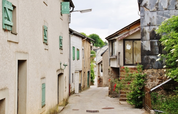 Le Village - Castanet-le-Haut