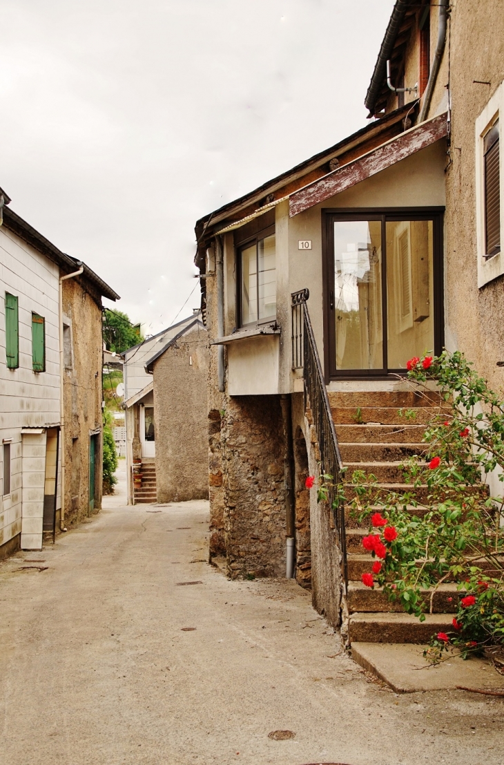 Le Village - Castanet-le-Haut