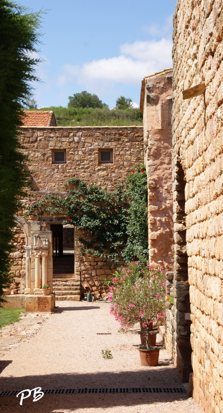 Abbaye de Fontcaude - Cazedarnes